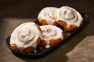 Cinnamon Roll (4-Pack)